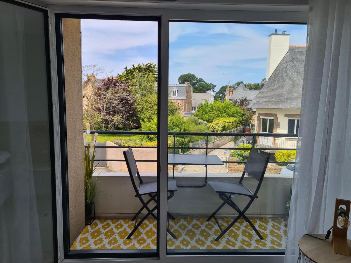 Chez Malo Lägenhet Perros-Guirec Exteriör bild